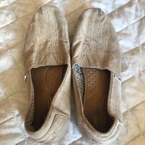 Toms classic slip on shoes